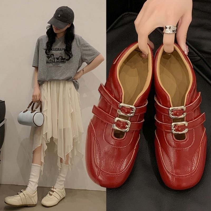 Women'S Fashion Walking Shoes - أحذية نسائية عصرية بمقدمة مستديرة وحزام