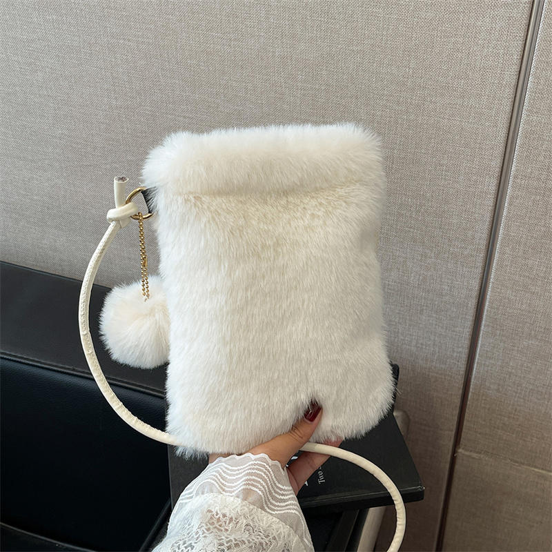 Coin Purse Women - حقيبة هاتف قطيفة للخريف والشتاء بلون