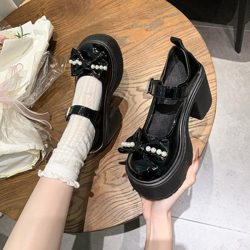 أحذية لوليتا 2026 سوداء بكعب ع - مراجعة Women'S Fashion Walking Shoes وسعره