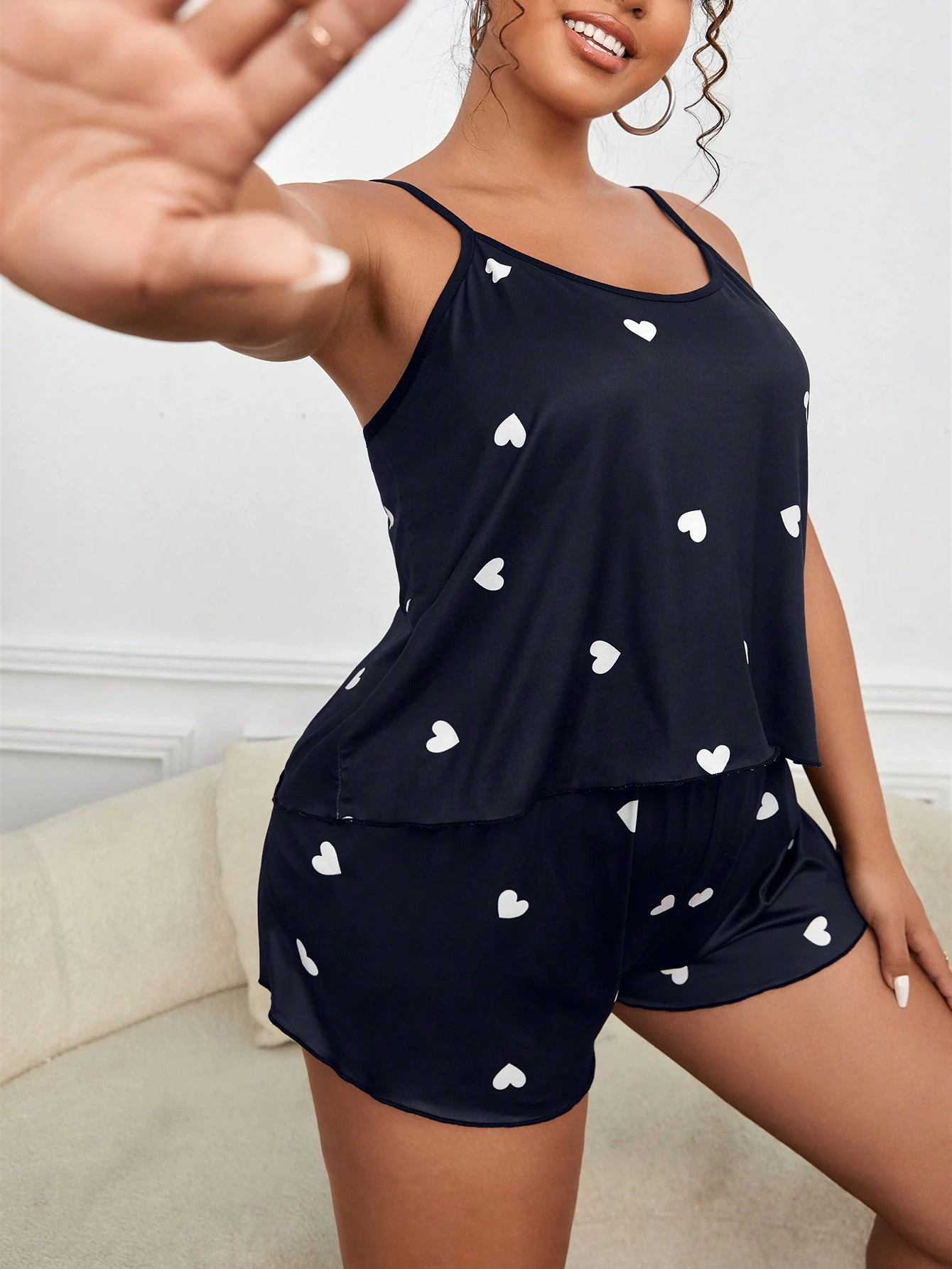 طقم بيجامة نسائي من قطعتين، مل - مراجعة Women Fashion Images وسعره